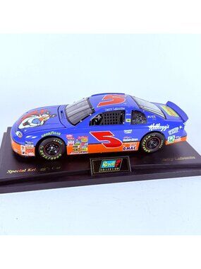 Vintage 97' Revell NASCAR 5 Terry LaBonte Kellogg’s 1:18 Diecast decor nostalgia